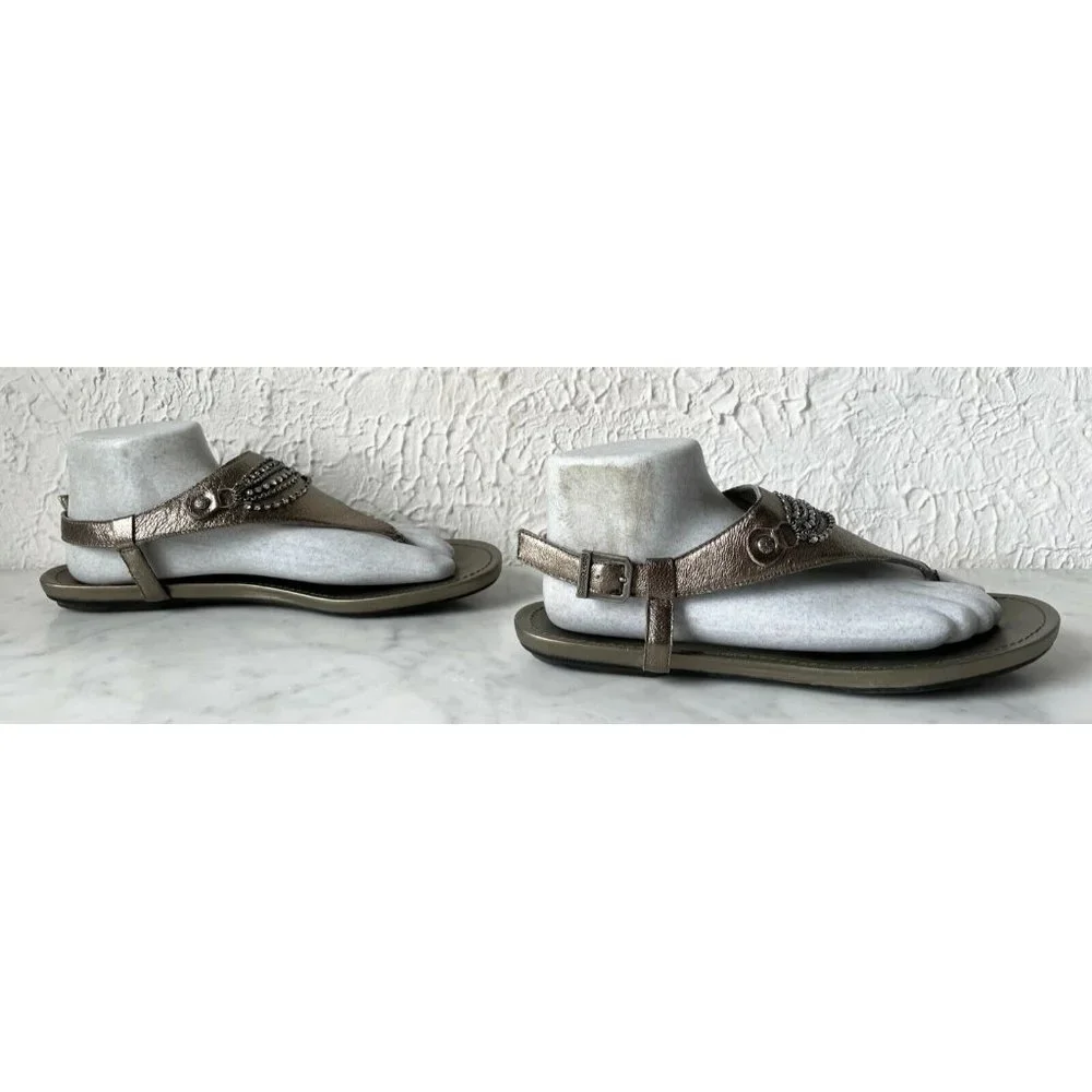 Simply Vera by Vera Wang Dyan Pewter Leather Ankle Strap Thong Sandal Women's 9